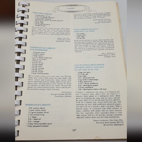 Vintage Beta Sigma Phi Cookbooks 1970's Lot Fondue & International Recipes - Picture 15 of 15